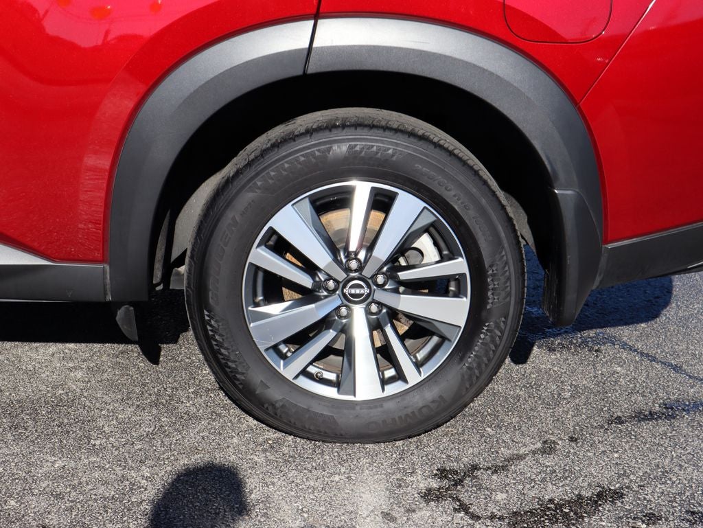 2024 Nissan Pathfinder SL