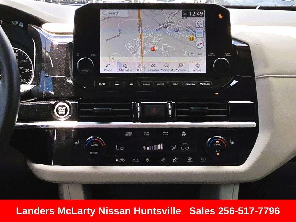 2024 Nissan Pathfinder SL