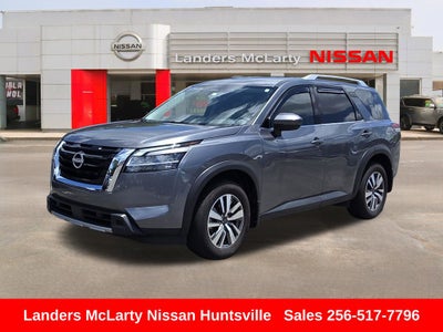 2024 Nissan Pathfinder SL