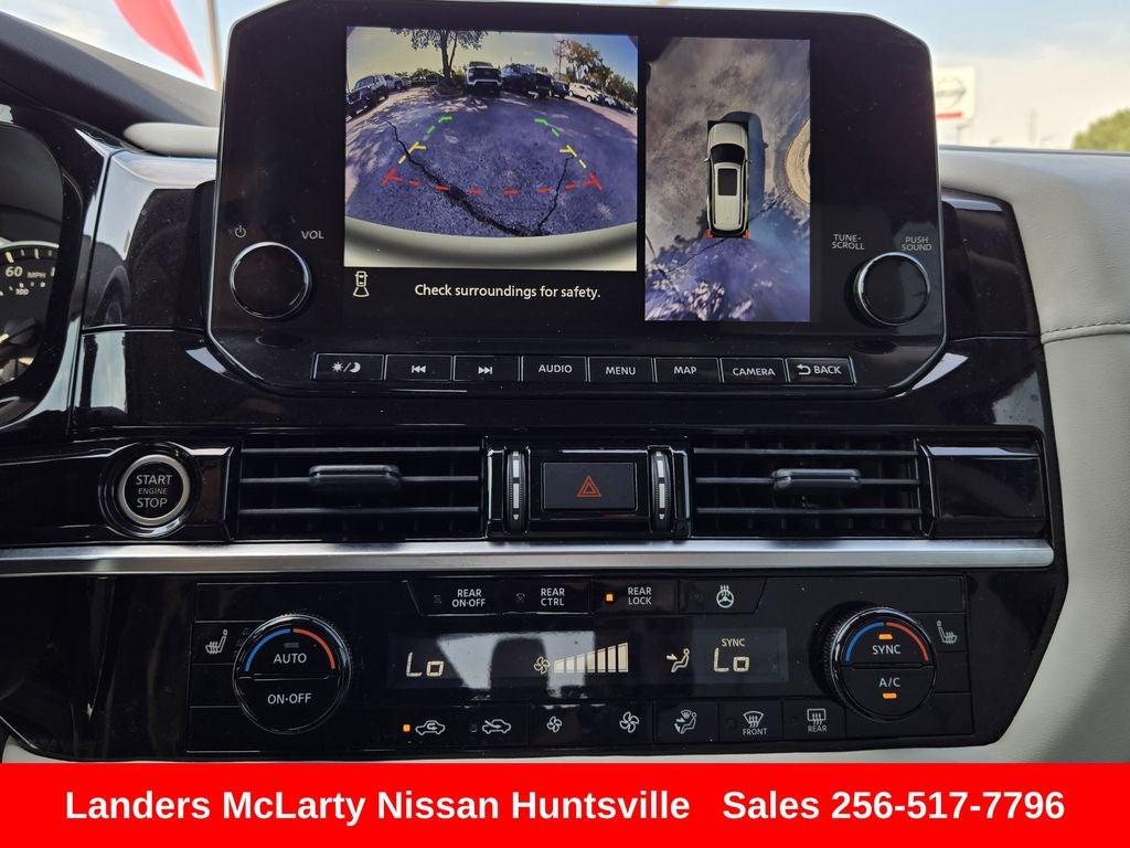 2023 Nissan Pathfinder SL