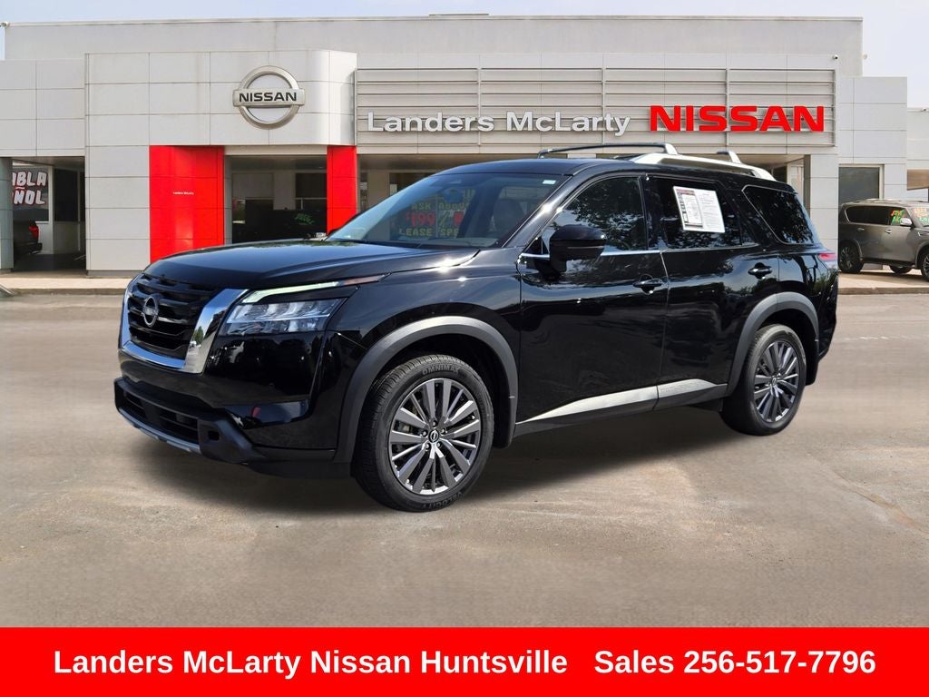 2023 Nissan Pathfinder SL