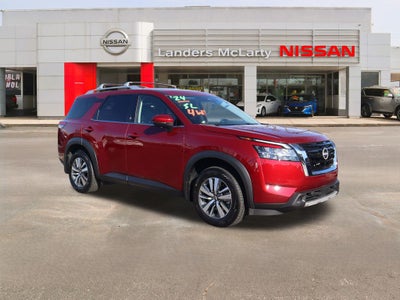2024 Nissan Pathfinder SL