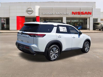 2026 Nissan Pathfinder SL