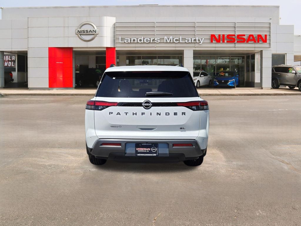 2026 Nissan Pathfinder SL