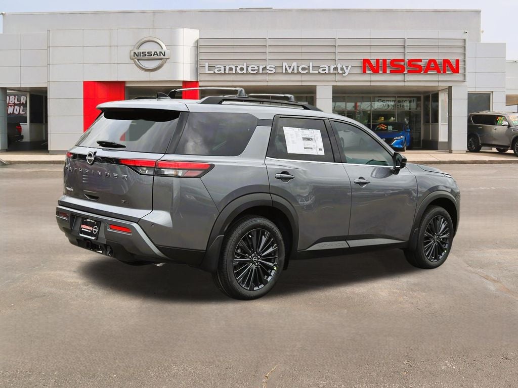 2026 Nissan Pathfinder SL