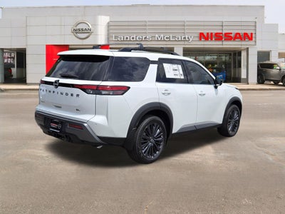 2026 Nissan Pathfinder SL
