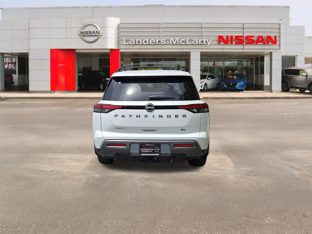 2026 Nissan Pathfinder SL