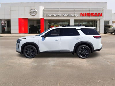 2026 Nissan Pathfinder SL