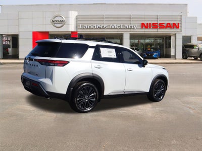 2026 Nissan Pathfinder SL
