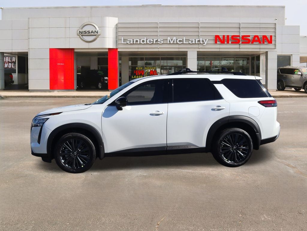 2026 Nissan Pathfinder SL