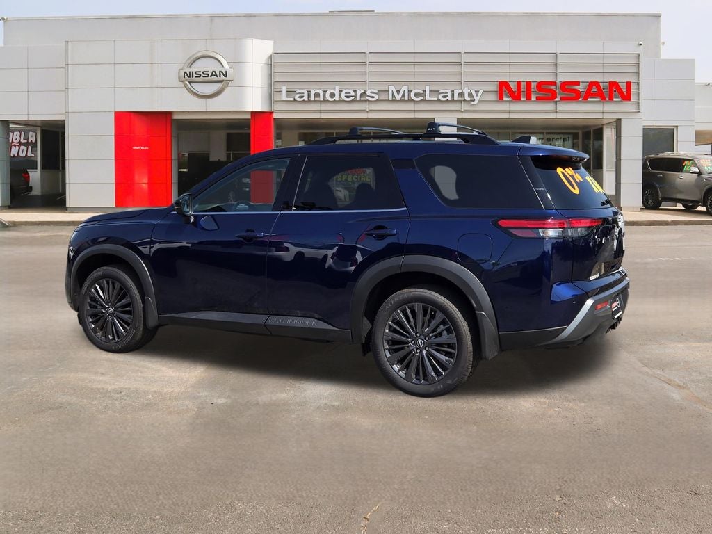 2026 Nissan Pathfinder SL