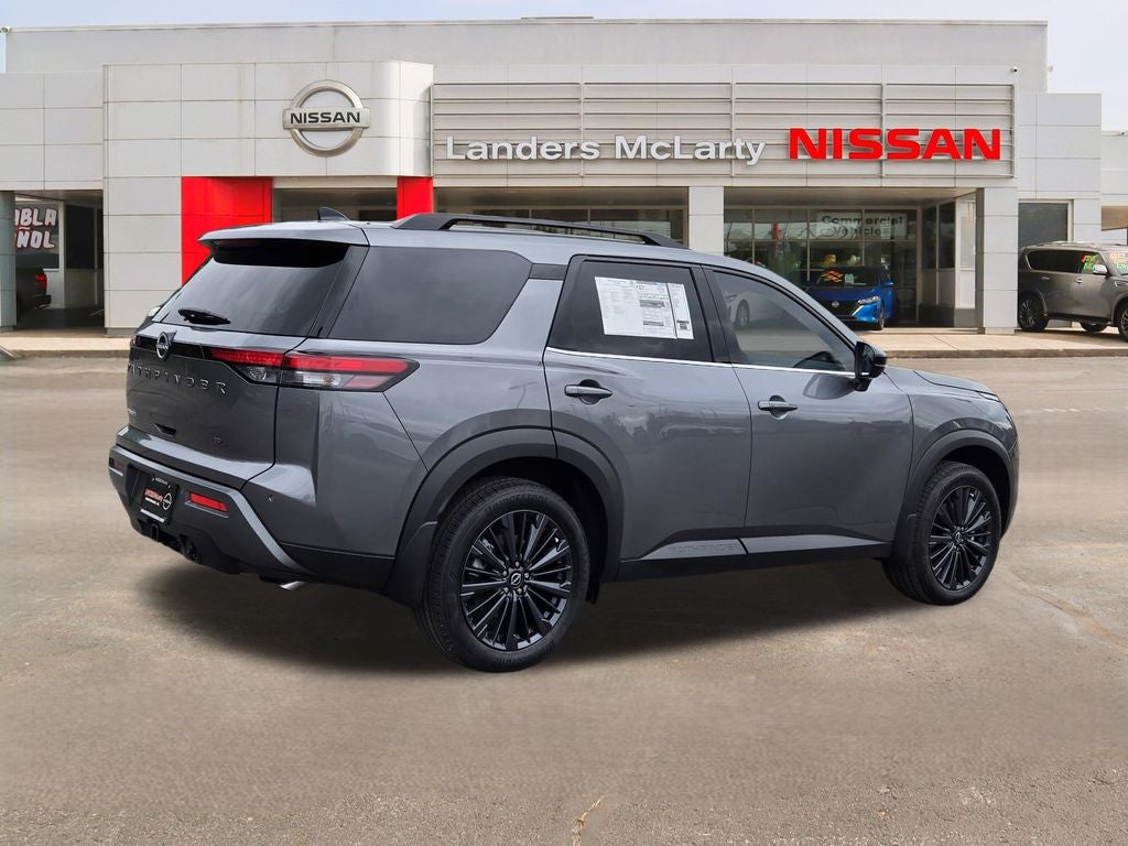 2026 Nissan Pathfinder SL