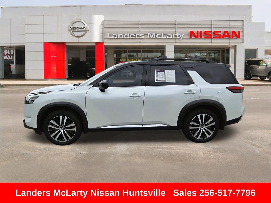 2025 Nissan Pathfinder Platinum