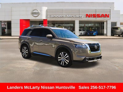 2023 Nissan Pathfinder Platinum