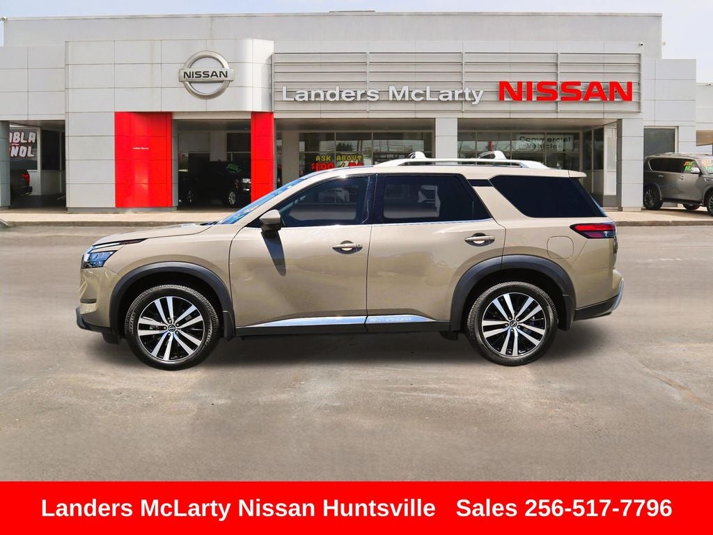 2023 Nissan Pathfinder Platinum