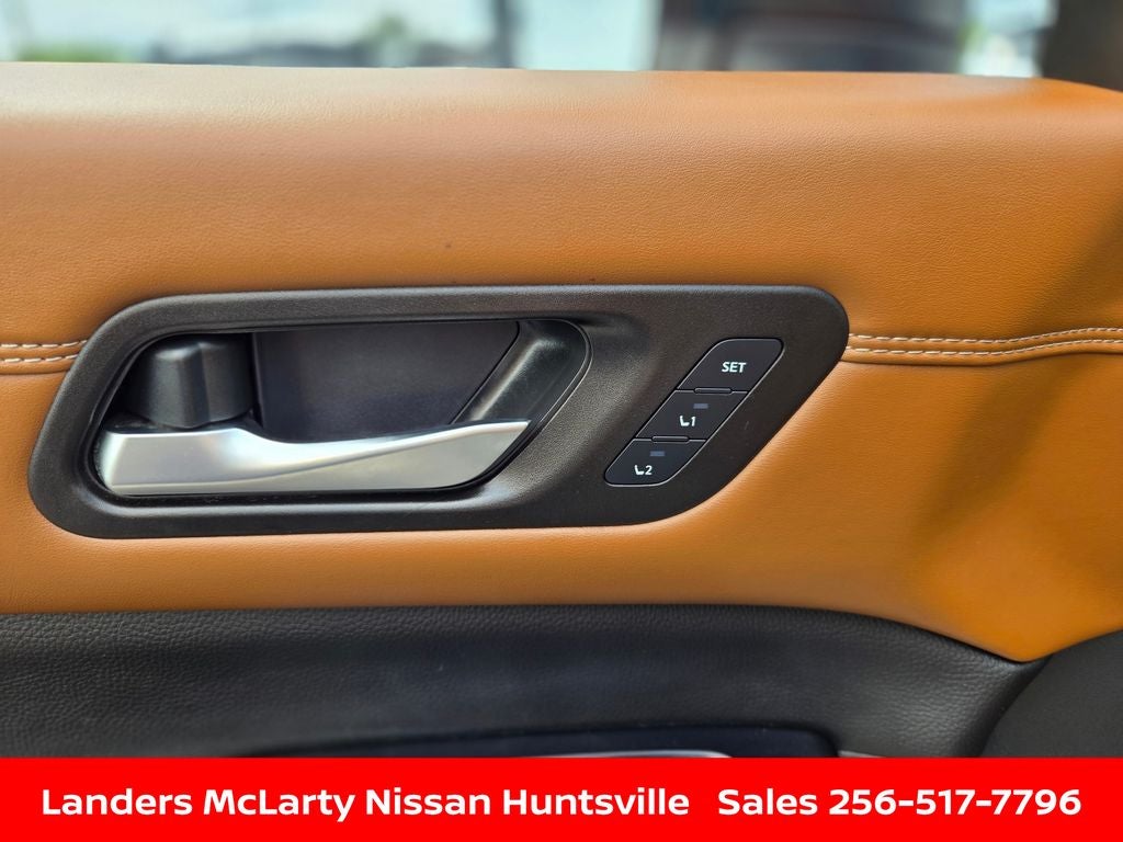 2023 Nissan Pathfinder Platinum