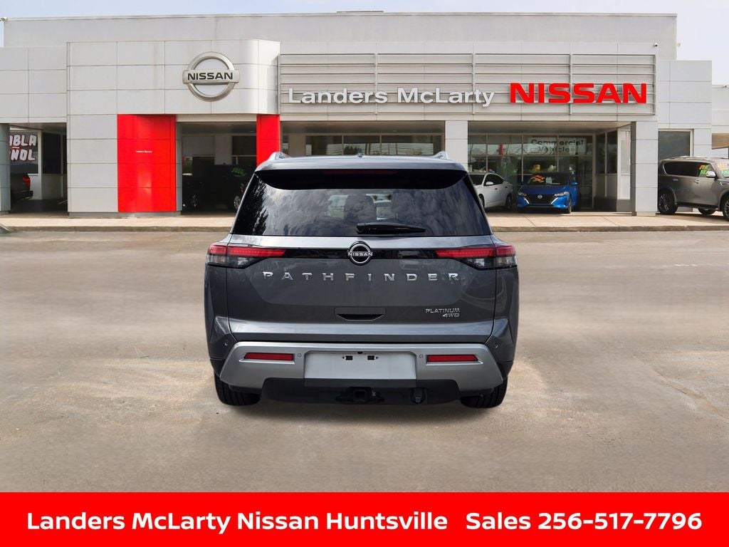 2023 Nissan Pathfinder Platinum
