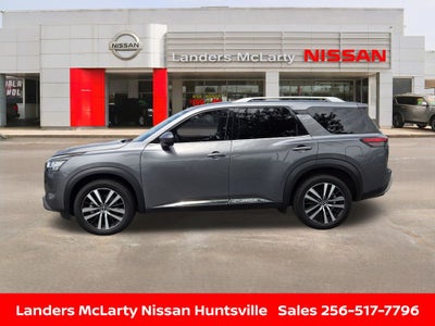 2023 Nissan Pathfinder Platinum