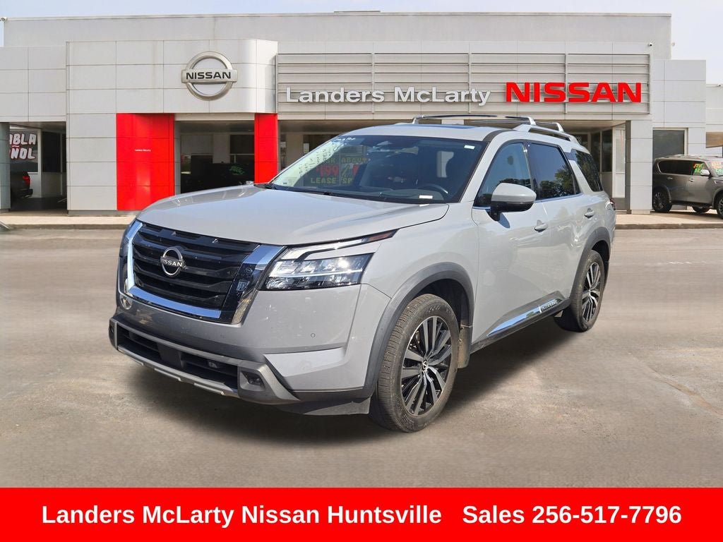 2023 Nissan Pathfinder Platinum