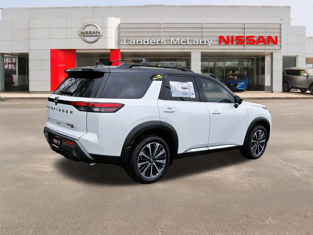 2026 Nissan Pathfinder Platinum