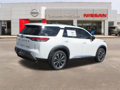 2026 Nissan Pathfinder Platinum