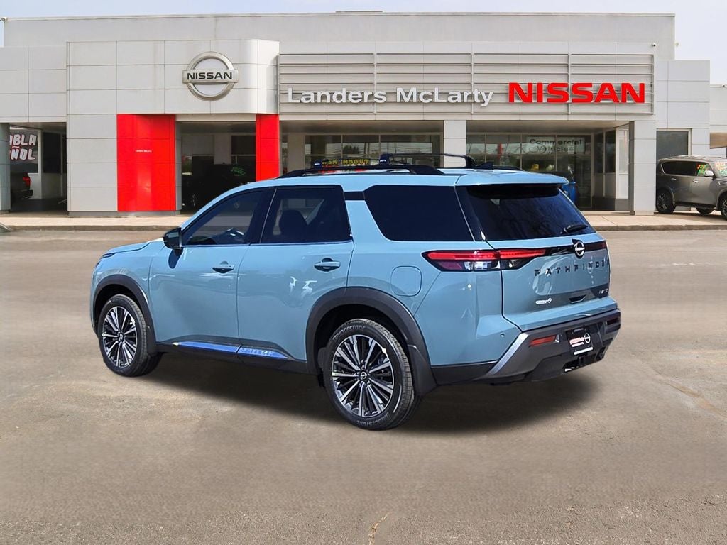 2026 Nissan Pathfinder Platinum