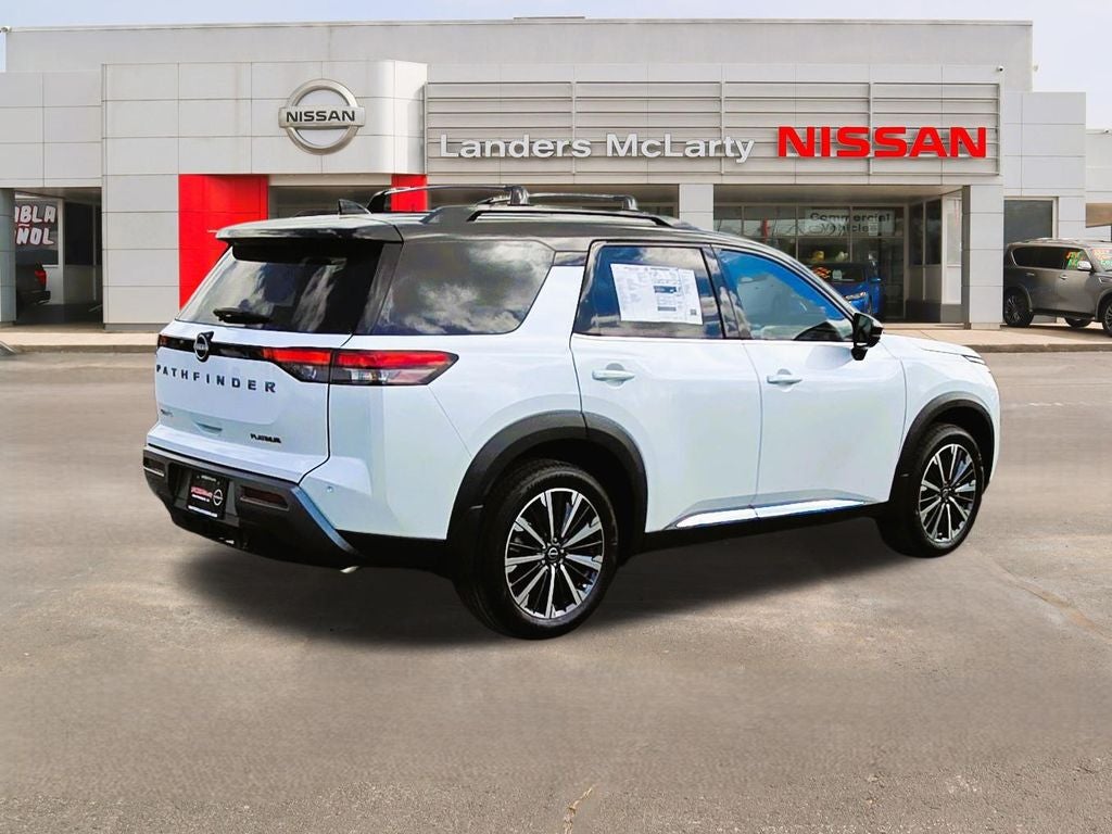 2026 Nissan Pathfinder Platinum