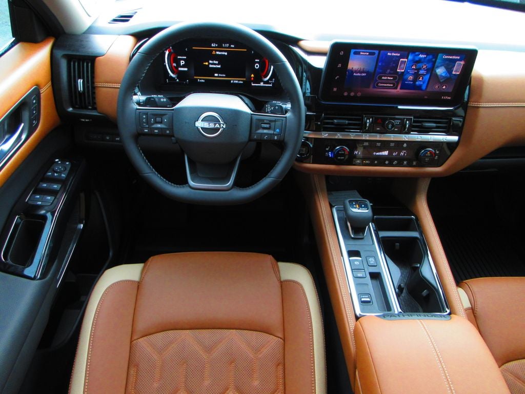 2026 Nissan Pathfinder Platinum