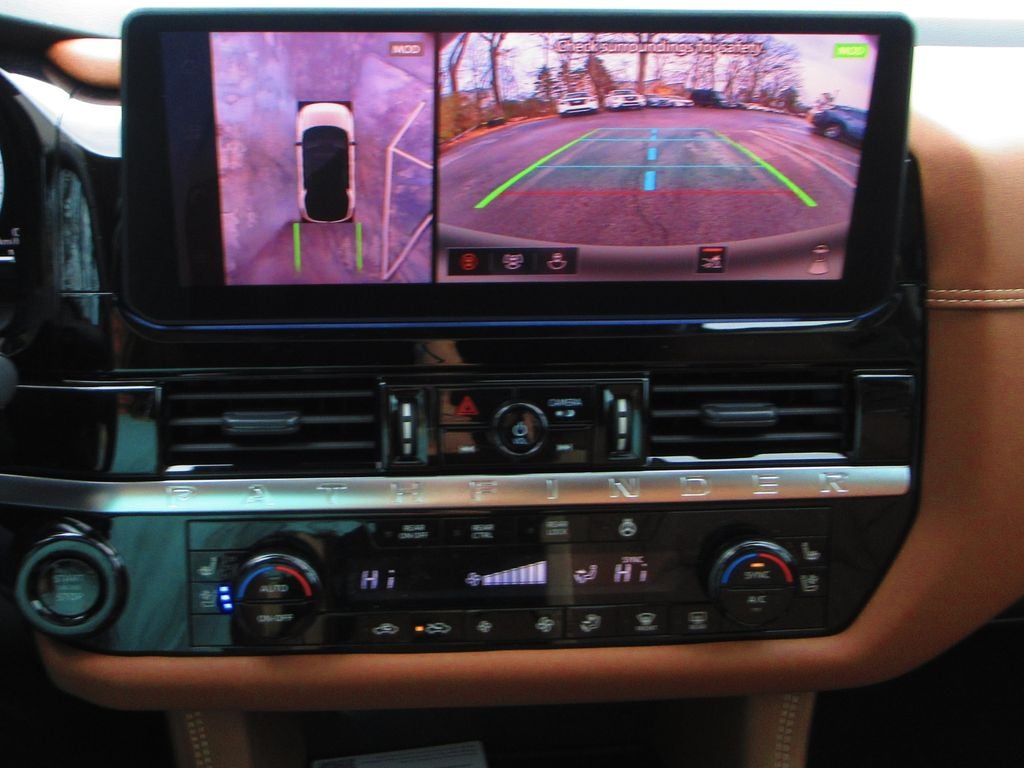 2026 Nissan Pathfinder Platinum