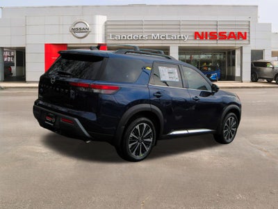 2026 Nissan Pathfinder Platinum