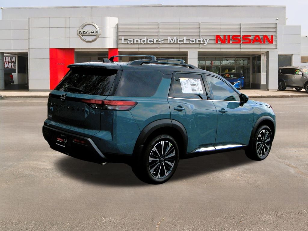 2026 Nissan Pathfinder Platinum