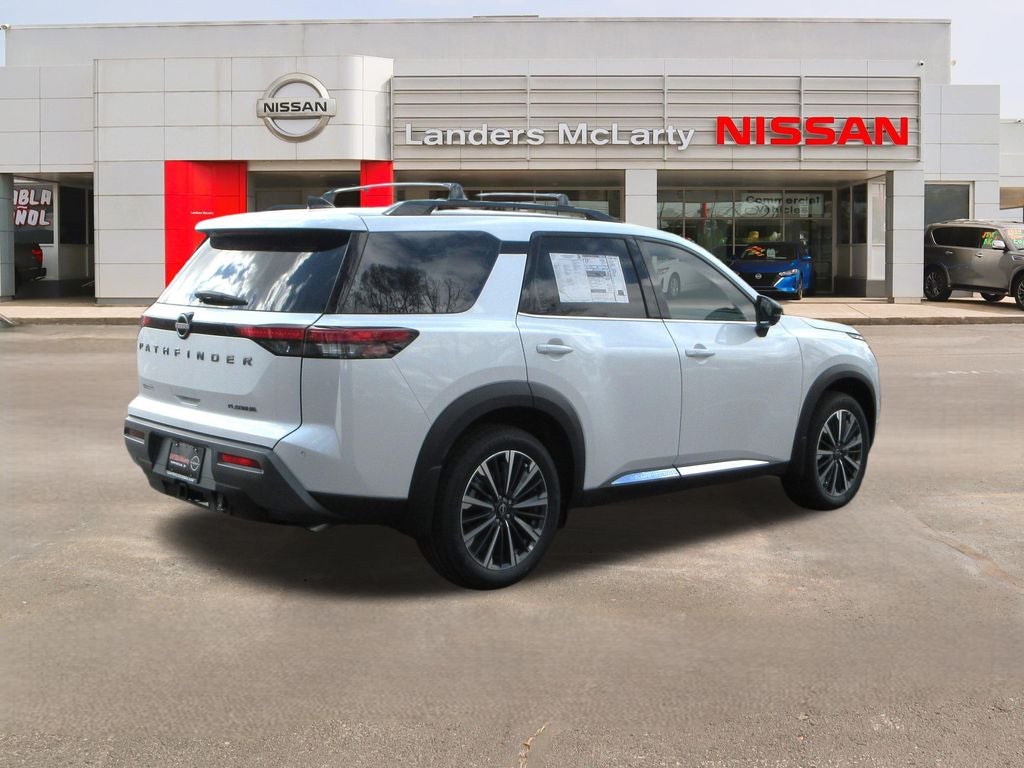 2026 Nissan Pathfinder Platinum