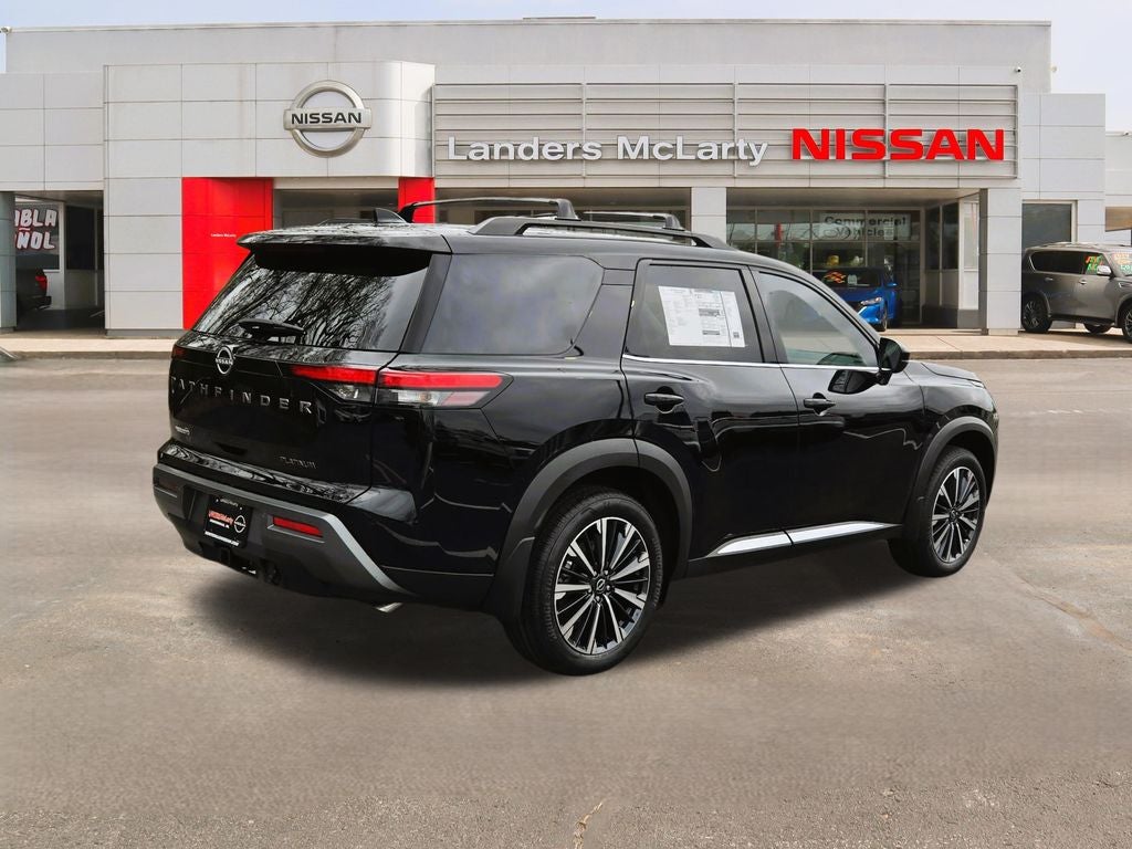 2026 Nissan Pathfinder Platinum