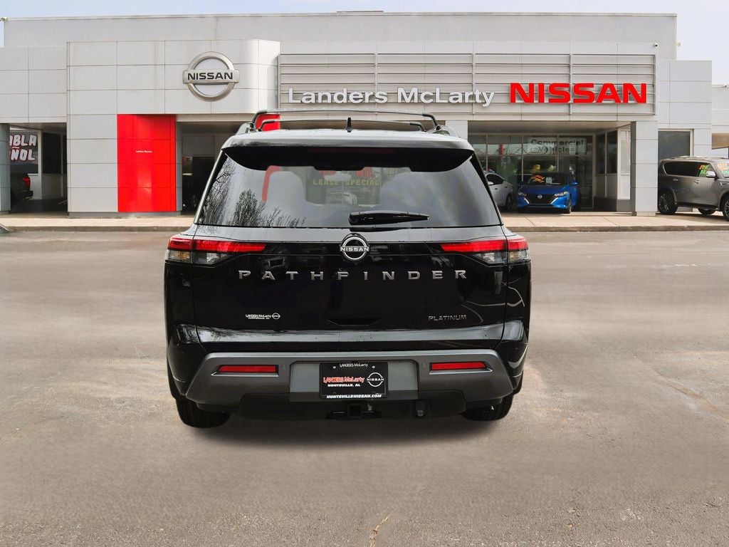 2026 Nissan Pathfinder Platinum