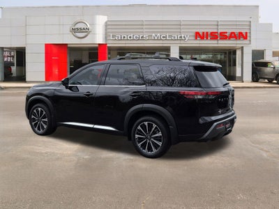 2026 Nissan Pathfinder Platinum