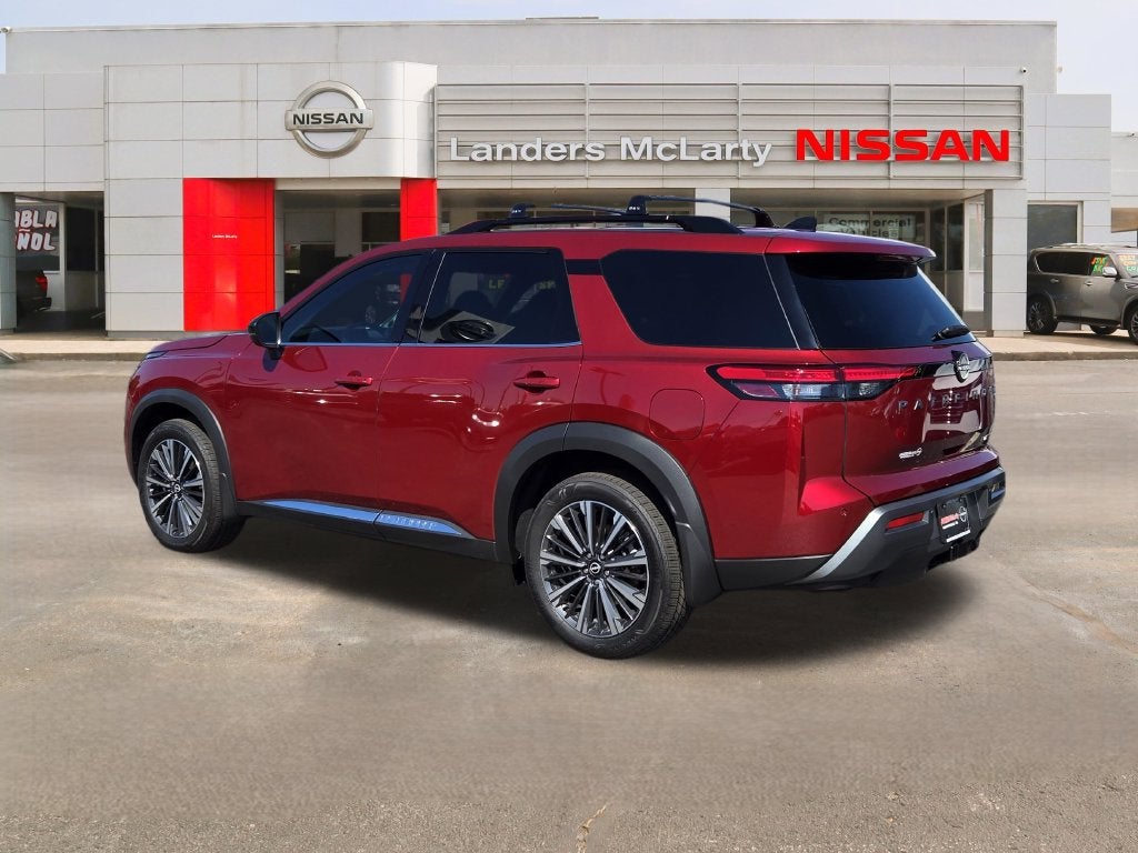 2026 Nissan Pathfinder Platinum