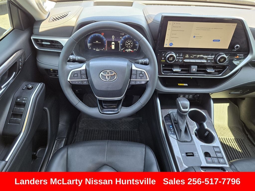 2023 Toyota Highlander Platinum