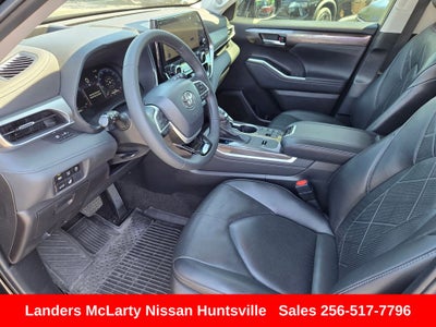 2023 Toyota Highlander Platinum