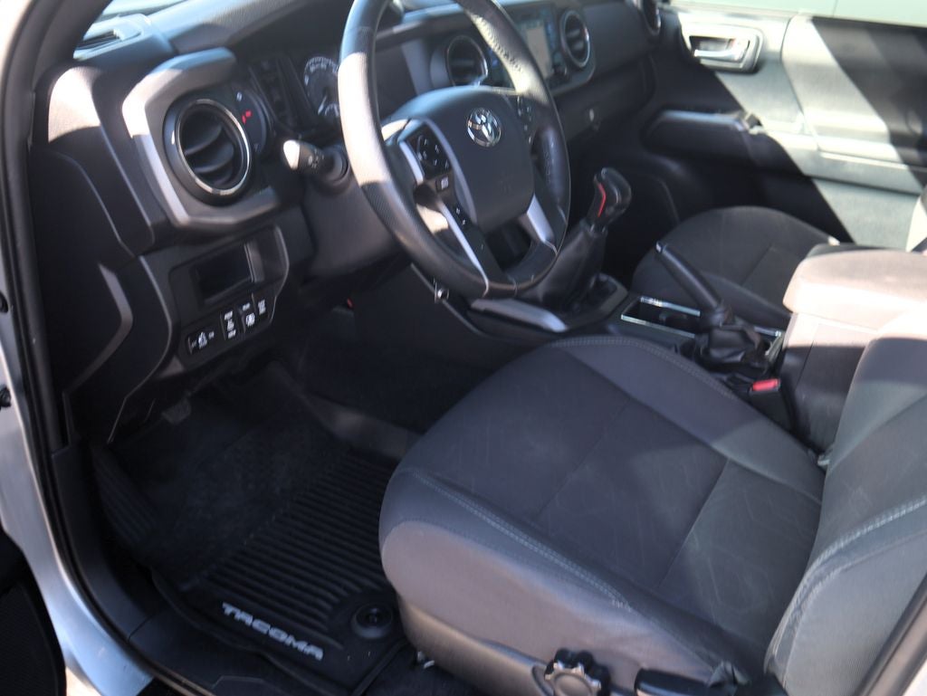 2017 Toyota Tacoma Base