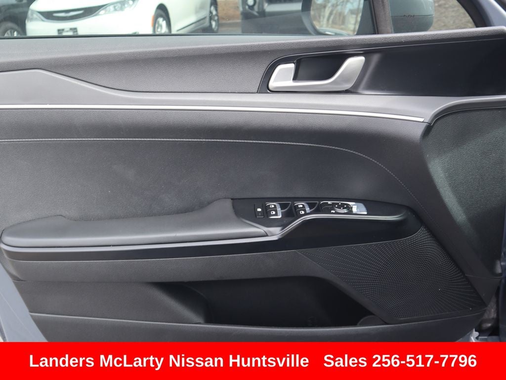 2023 Kia K5 LXS