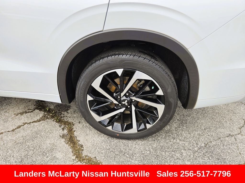 2023 Mitsubishi Outlander SEL