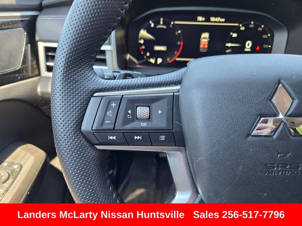 2025 Mitsubishi Outlander SE