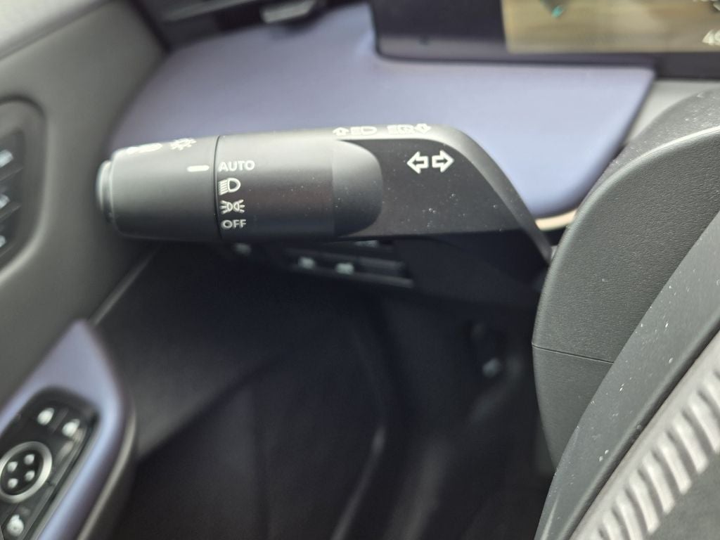 2026 Nissan Leaf PLATINUM+