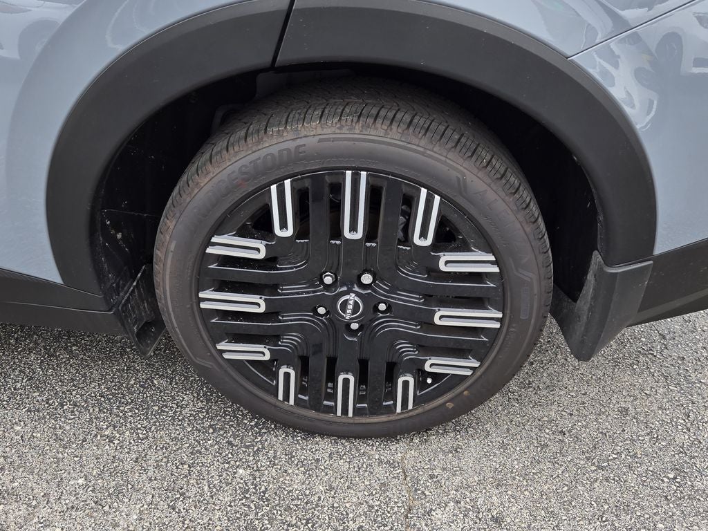 2026 Nissan Leaf PLATINUM+