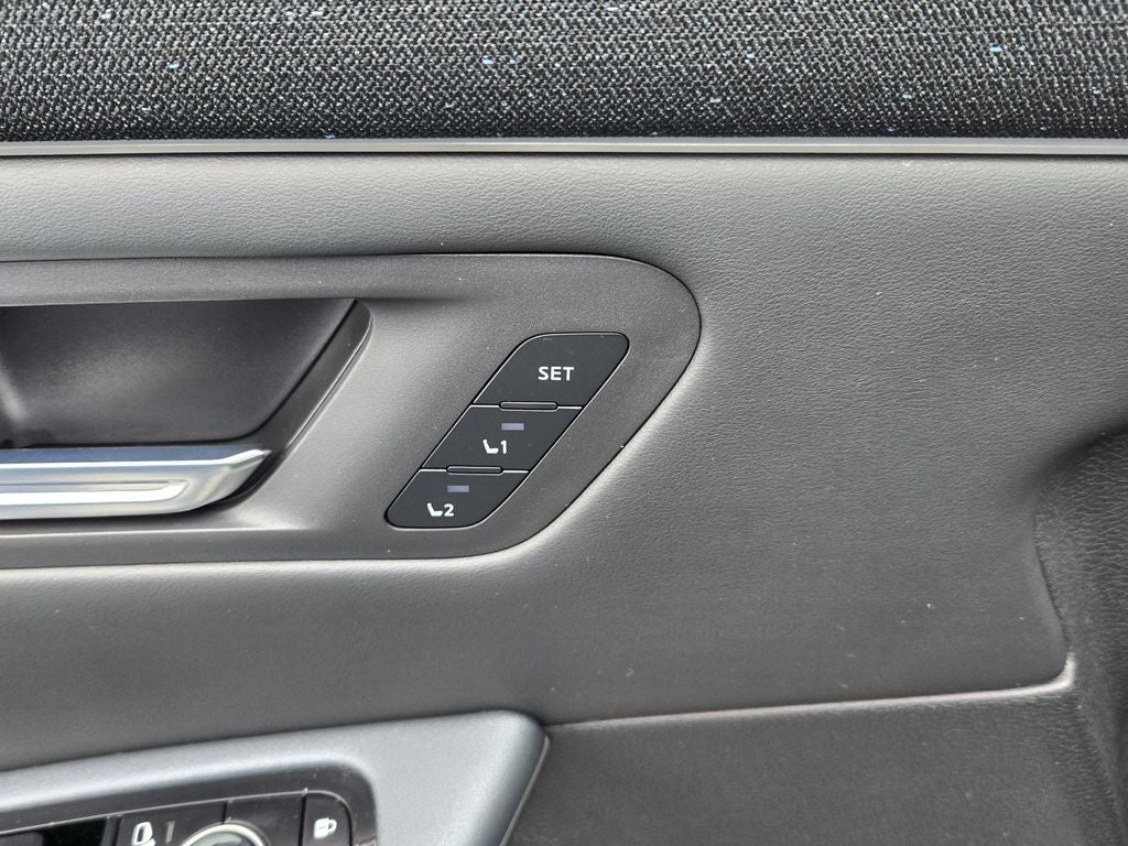 2026 Nissan Leaf PLATINUM+