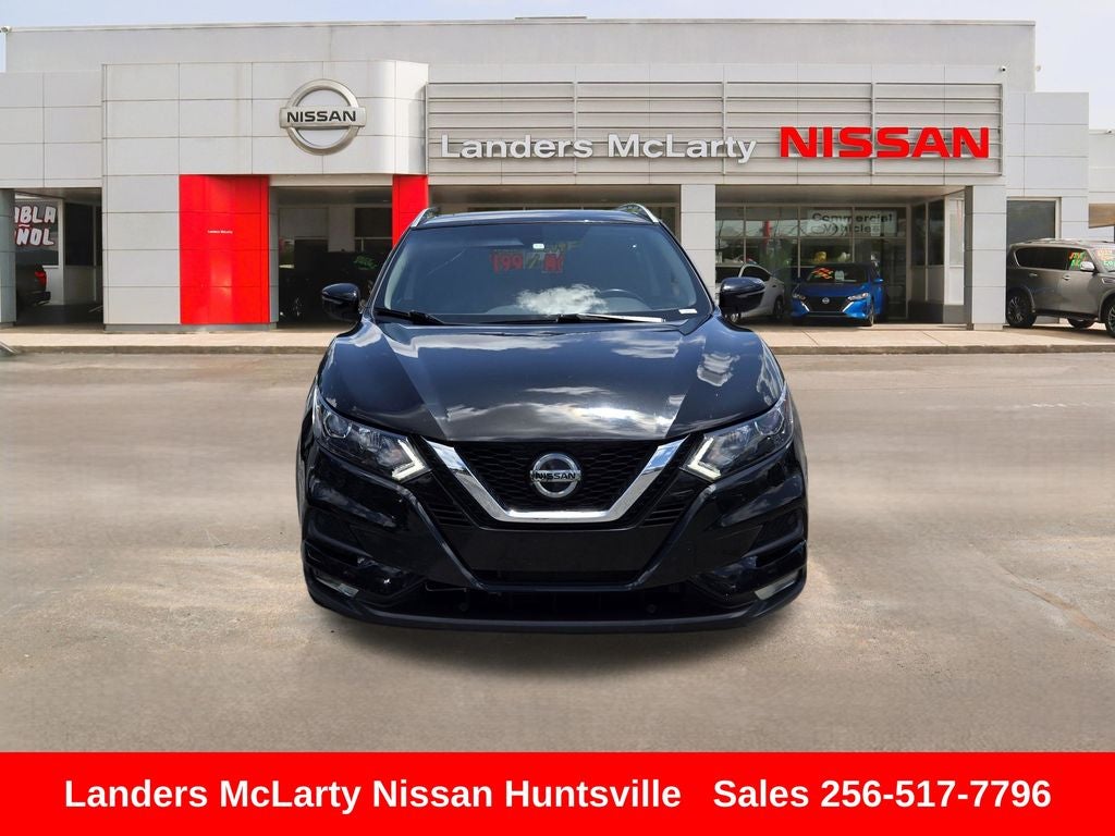 2022 Nissan Rogue Sport SV