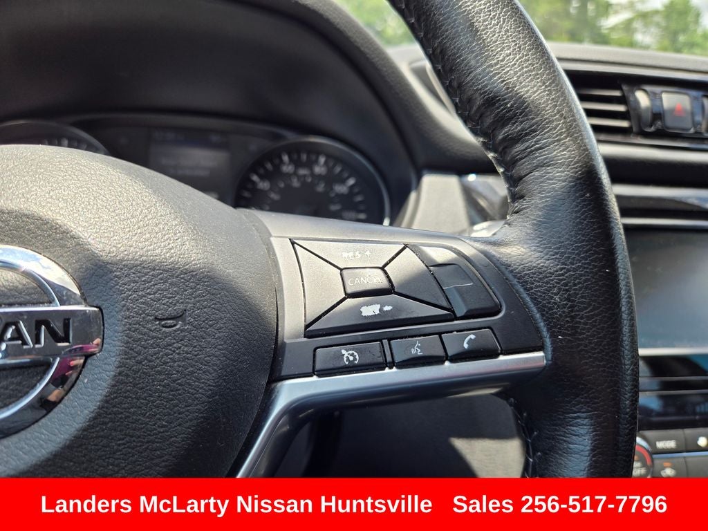 2022 Nissan Rogue Sport SV