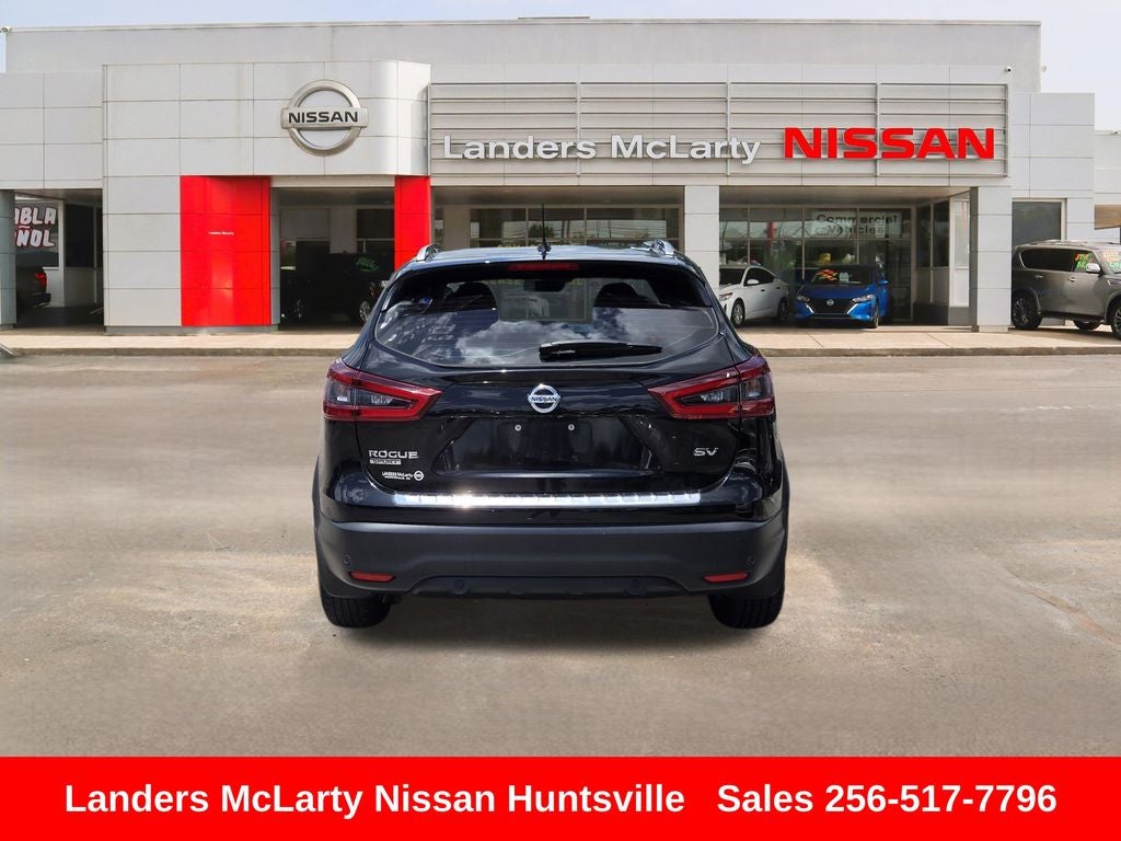 2022 Nissan Rogue Sport SV