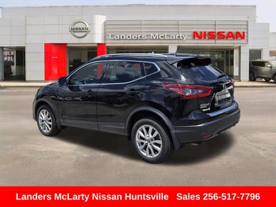 2022 Nissan Rogue Sport SV