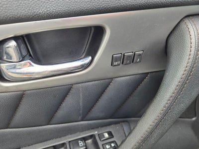 2012 INFINITI FX35 Base